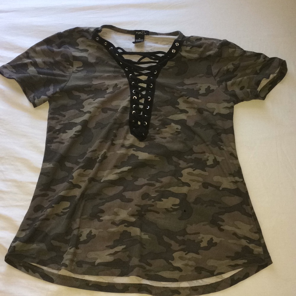 Camo t-shirt